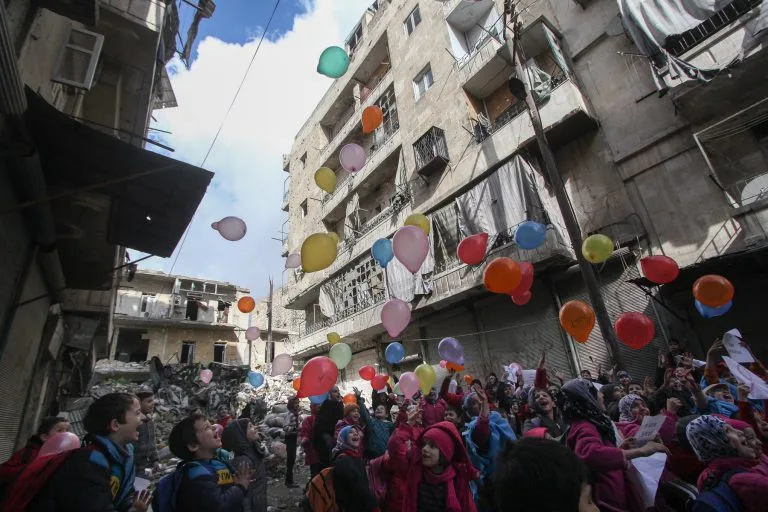 An image from the photography project 'Resilience and daily life in Aleppo' by Hosam Katan, featured in blume magazine Issue 001